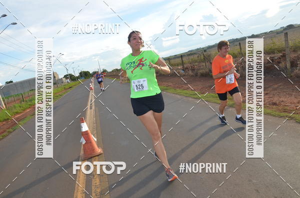 Buy your photos of the event1 Beer Run Expo guas on Fotop