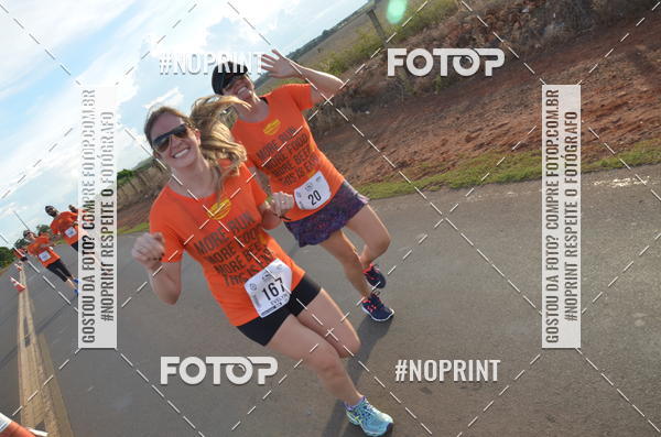 Buy your photos of the event1 Beer Run Expo guas on Fotop