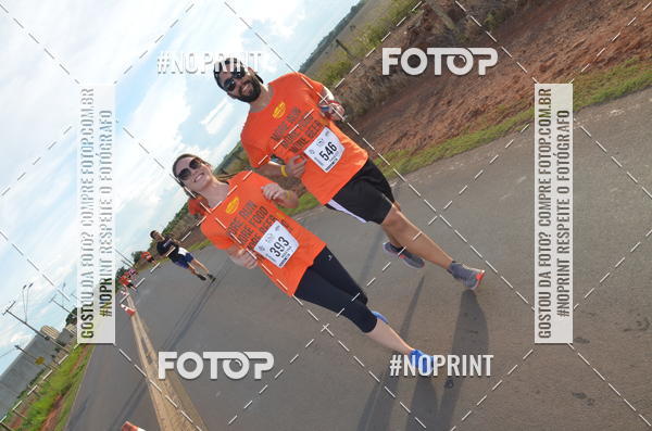 Buy your photos of the event1 Beer Run Expo guas on Fotop