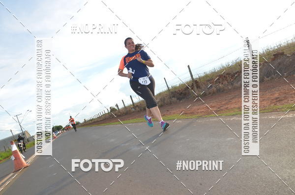 Buy your photos of the event1 Beer Run Expo guas on Fotop