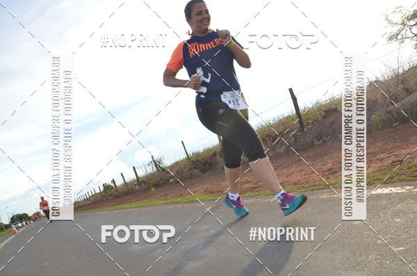 Buy your photos of the event1 Beer Run Expo guas on Fotop