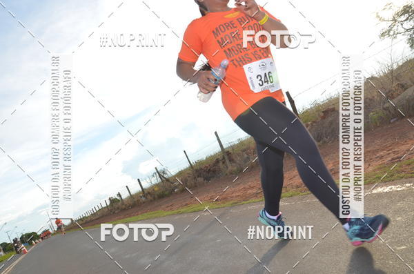 Buy your photos of the event1 Beer Run Expo guas on Fotop
