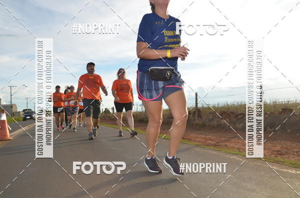Buy your photos of the event1 Beer Run Expo guas on Fotop