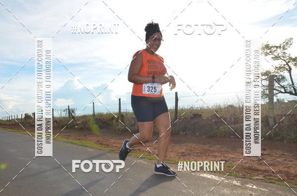 Buy your photos of the event1 Beer Run Expo guas on Fotop