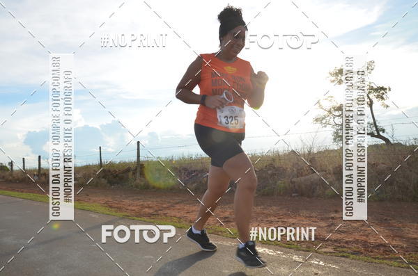Buy your photos of the event1 Beer Run Expo guas on Fotop