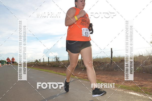Buy your photos of the event1 Beer Run Expo guas on Fotop