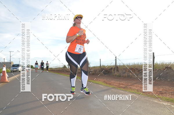 Buy your photos of the event1 Beer Run Expo guas on Fotop