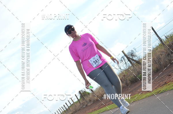 Buy your photos of the event1 Beer Run Expo guas on Fotop
