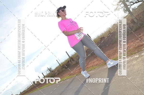 Buy your photos of the event1 Beer Run Expo guas on Fotop