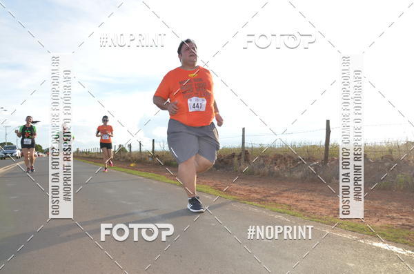 Buy your photos of the event1 Beer Run Expo guas on Fotop