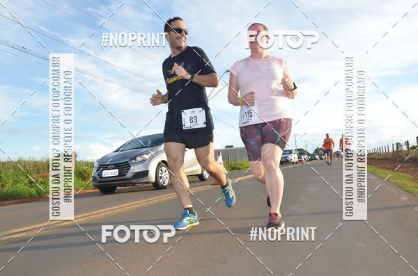 Buy your photos of the event1 Beer Run Expo guas on Fotop