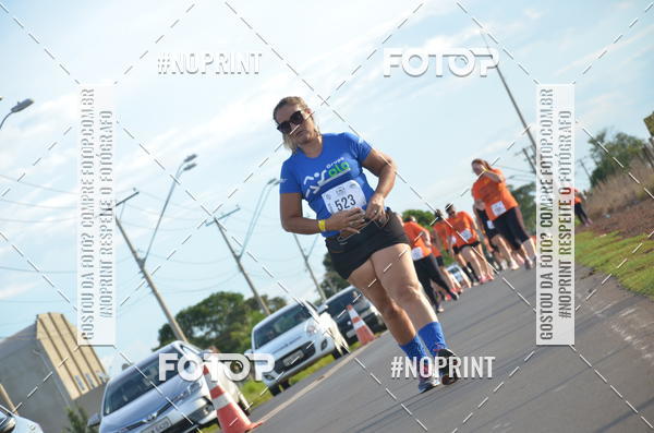Buy your photos of the event1 Beer Run Expo guas on Fotop