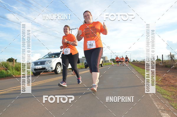 Buy your photos of the event1 Beer Run Expo guas on Fotop