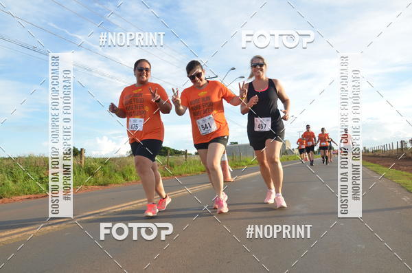 Buy your photos of the event1 Beer Run Expo guas on Fotop