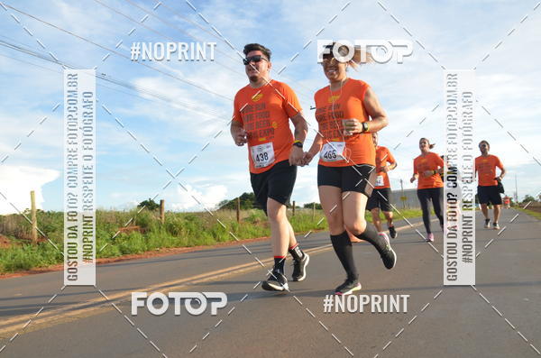 Buy your photos of the event1 Beer Run Expo guas on Fotop