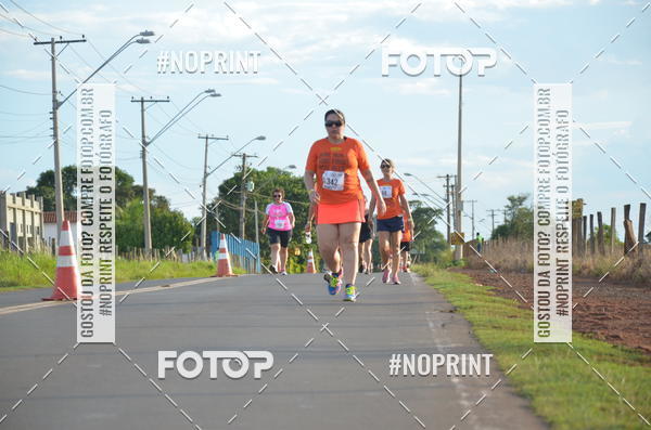 Buy your photos of the event1 Beer Run Expo guas on Fotop