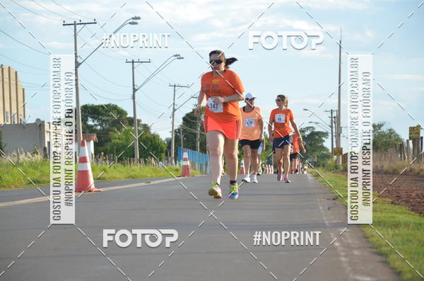 Buy your photos of the event1 Beer Run Expo guas on Fotop