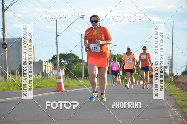 Buy your photos of the event1 Beer Run Expo guas on Fotop