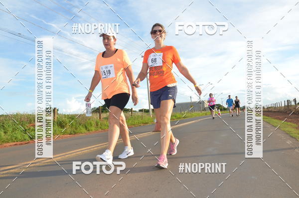 Buy your photos of the event1 Beer Run Expo guas on Fotop