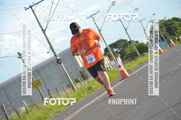 Buy your photos of the event1 Beer Run Expo guas on Fotop