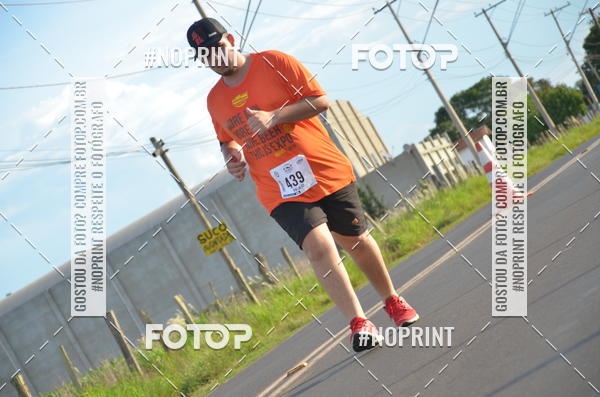 Buy your photos of the event1 Beer Run Expo guas on Fotop