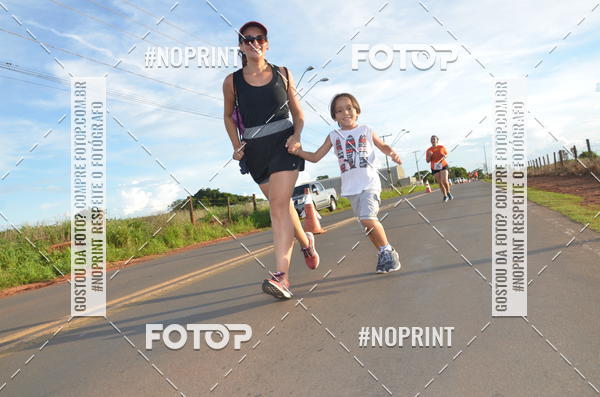 Buy your photos of the event1 Beer Run Expo guas on Fotop