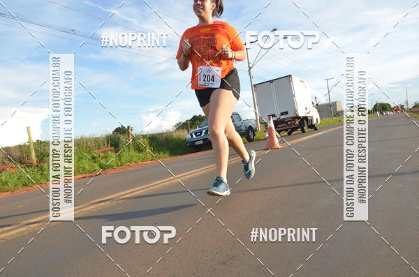 Buy your photos of the event1 Beer Run Expo guas on Fotop
