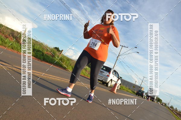 Buy your photos of the event1 Beer Run Expo guas on Fotop