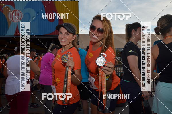 Buy your photos of the event1 Beer Run Expo guas on Fotop