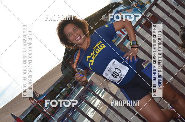 Buy your photos of the event1 Beer Run Expo guas on Fotop