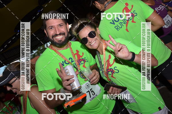 Buy your photos of the event1 Beer Run Expo guas on Fotop