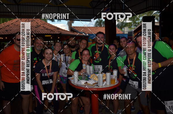 Buy your photos of the event1 Beer Run Expo guas on Fotop