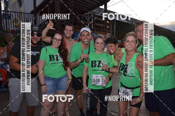 Buy your photos of the event1 Beer Run Expo guas on Fotop