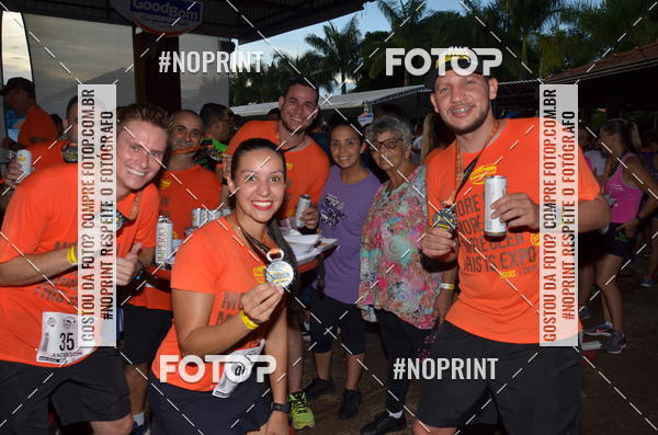 Buy your photos of the event1 Beer Run Expo guas on Fotop