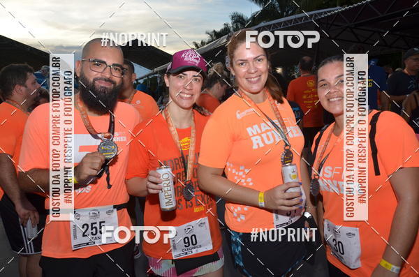 Buy your photos of the event1 Beer Run Expo guas on Fotop