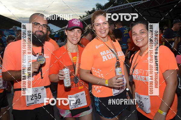Buy your photos of the event1 Beer Run Expo guas on Fotop