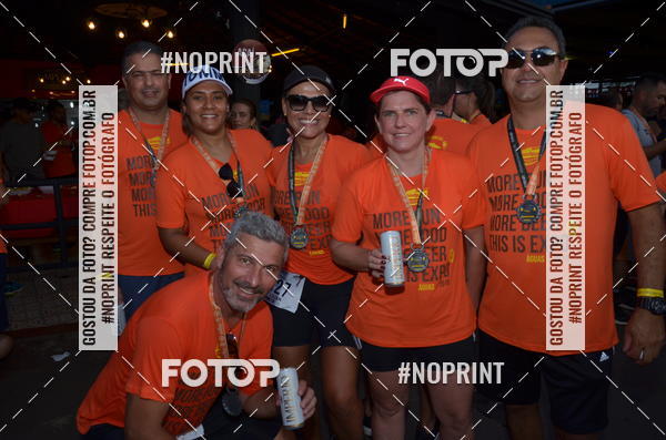 Buy your photos of the event1 Beer Run Expo guas on Fotop