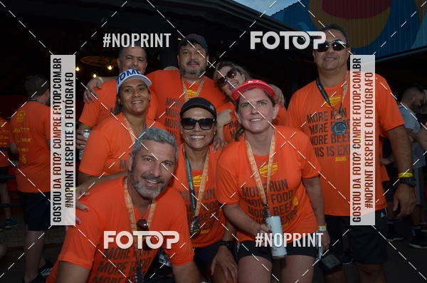 Buy your photos of the event1 Beer Run Expo guas on Fotop