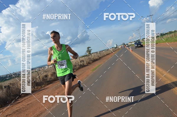Buy your photos of the event1 Beer Run Expo guas on Fotop