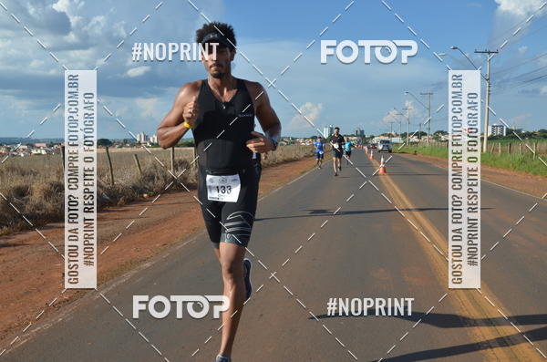 Buy your photos of the event1 Beer Run Expo guas on Fotop