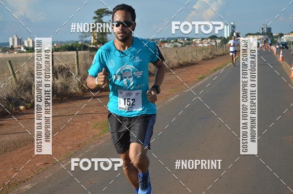 Buy your photos of the event1 Beer Run Expo guas on Fotop