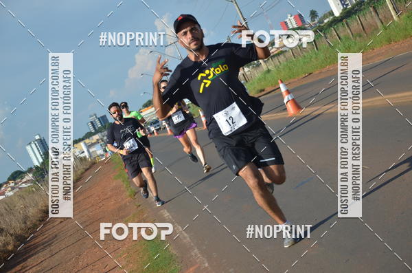 Buy your photos of the event1 Beer Run Expo guas on Fotop