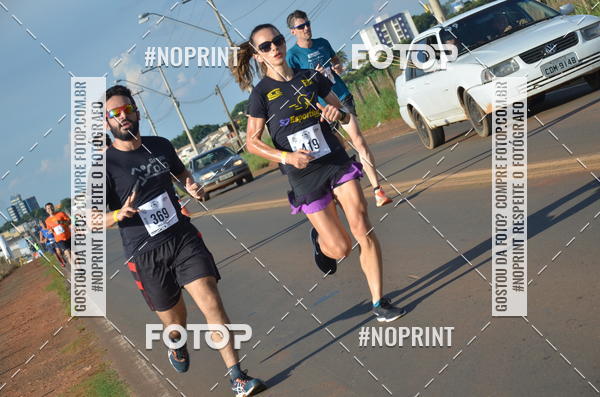 Buy your photos of the event1 Beer Run Expo guas on Fotop