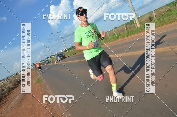 Buy your photos of the event1 Beer Run Expo guas on Fotop
