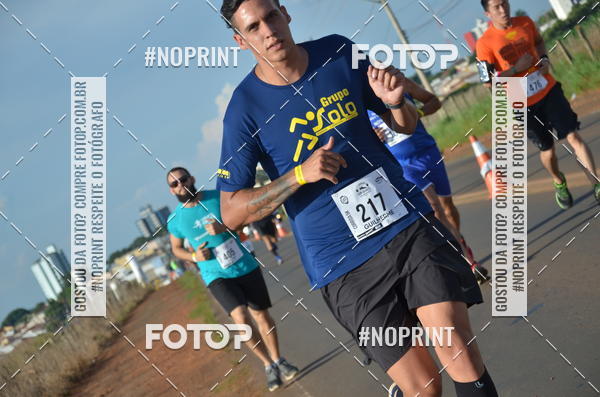 Buy your photos of the event1 Beer Run Expo guas on Fotop