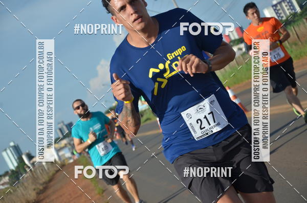 Buy your photos of the event1 Beer Run Expo guas on Fotop