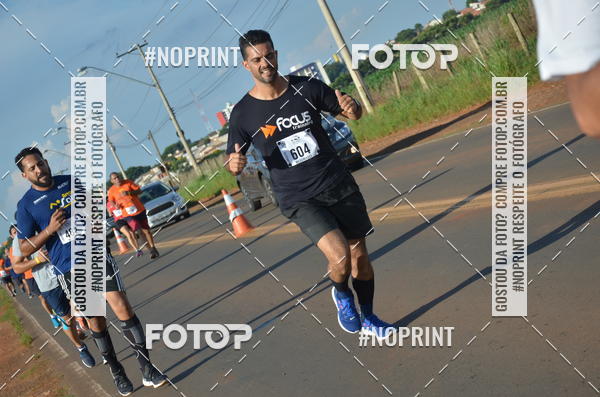 Buy your photos of the event1 Beer Run Expo guas on Fotop