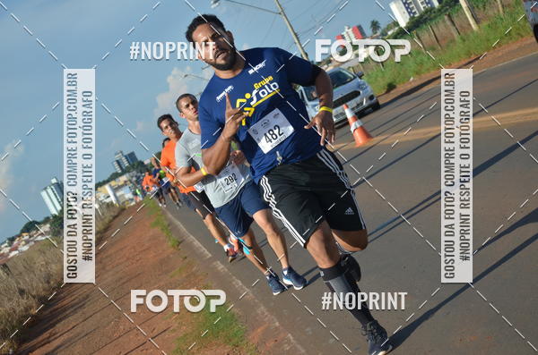 Buy your photos of the event1 Beer Run Expo guas on Fotop