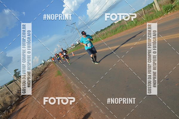 Buy your photos of the event1 Beer Run Expo guas on Fotop