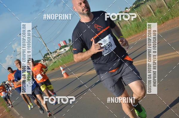 Buy your photos of the event1 Beer Run Expo guas on Fotop